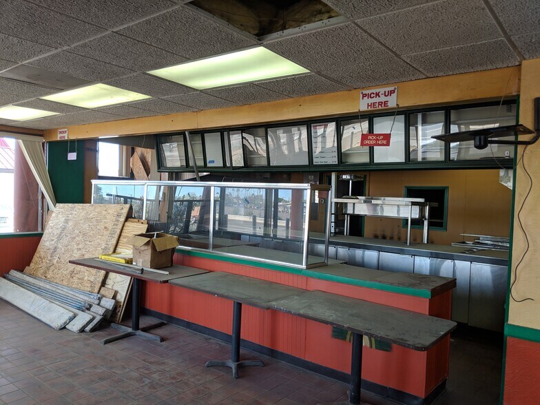 More Photos Of , Peoria General Retail For Sale