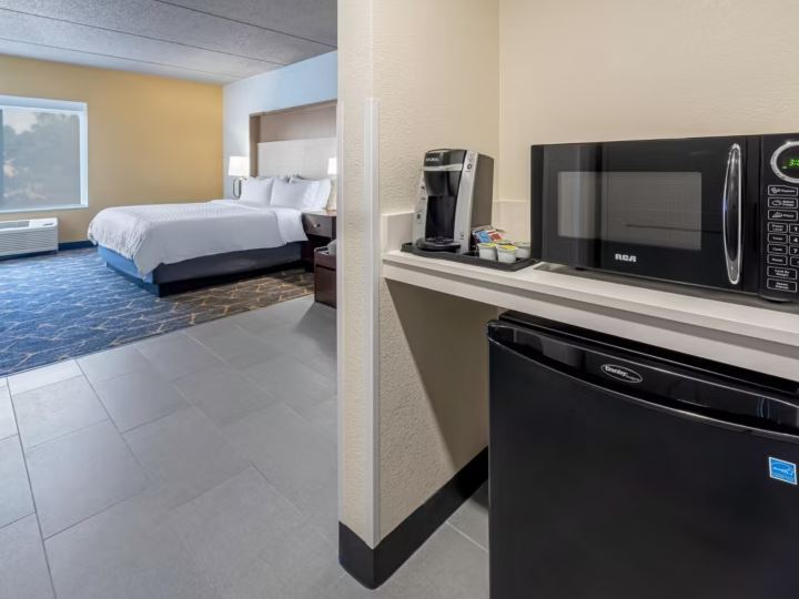 More Photos Of 1000 Imperial Ave, Rothschild Hotel For Sale