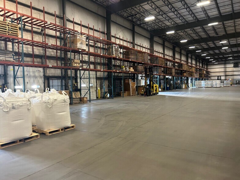 More Photos Of 1401 Highway 246 S, Greenwood Distribution For Lease