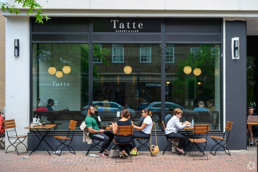 More Photos Of 515 King St, Alexandria Office For Lease