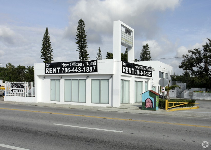 More Photos Of 1071-1075 NE 79th St, Miami Storefront Retail Office For Sale