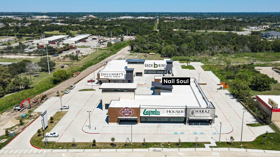 Primary Photo Of 2709 Texas Ave, College Station Storefront For Lease