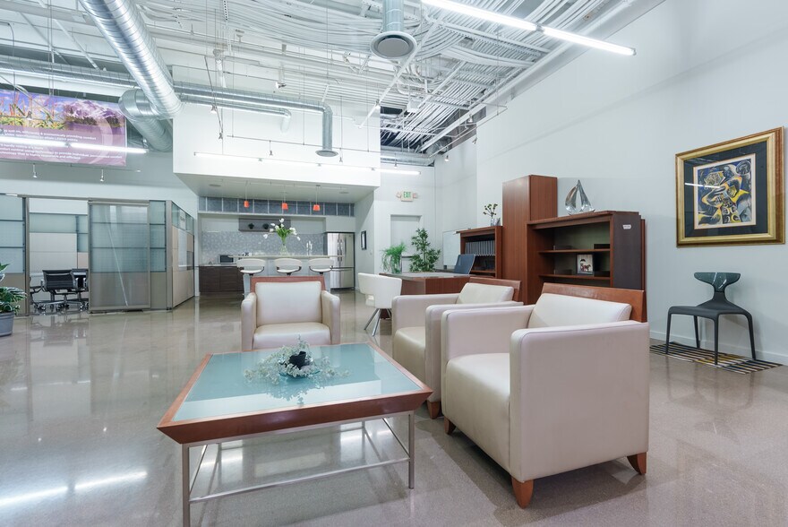 More Photos Of 2210 Blake St, Denver Apartments For Lease