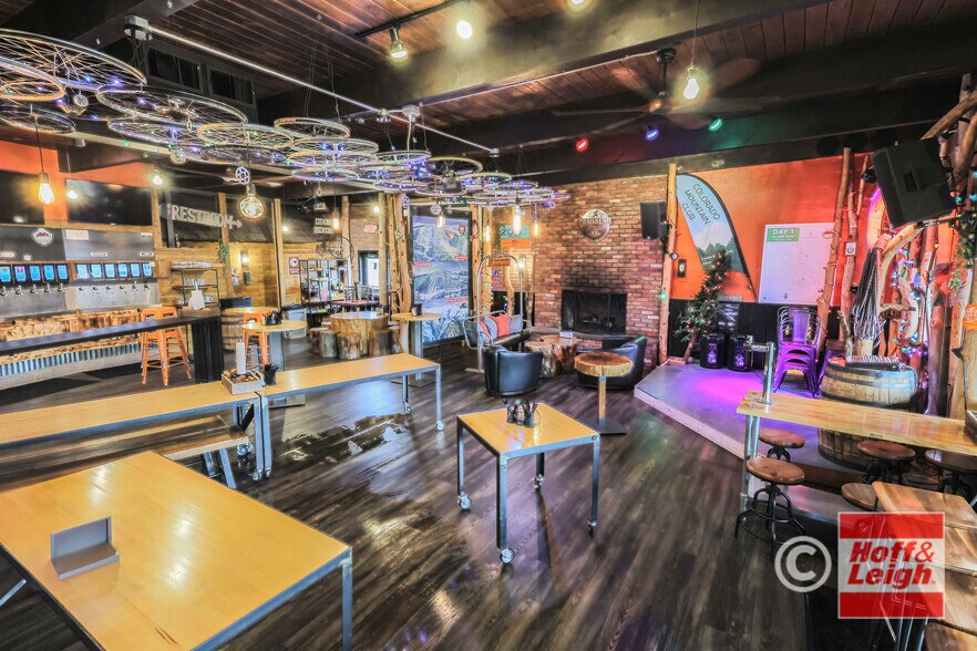 More Photos Of 2925 W Colorado Ave, Colorado Springs Restaurant For Sale