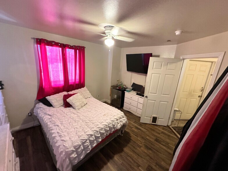 More Photos Of 9123 Orchard Ave, Los Angeles Multifamily For Sale