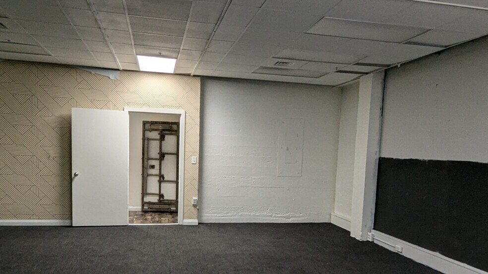 More Photos Of 363-369 13th St, Oakland Office For Lease