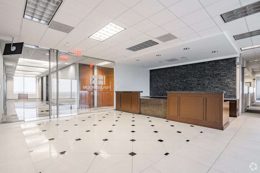 Photo of 27th Floor Ste 2700