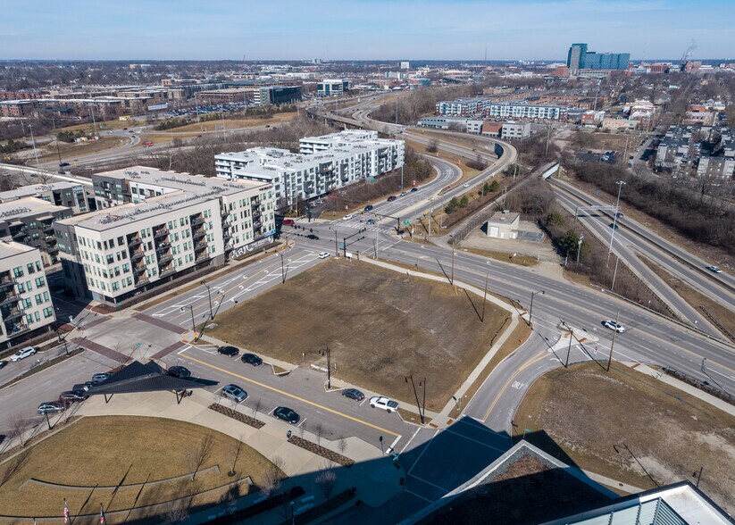 More Photos Of 555 W Goodale St, Columbus Land For Lease