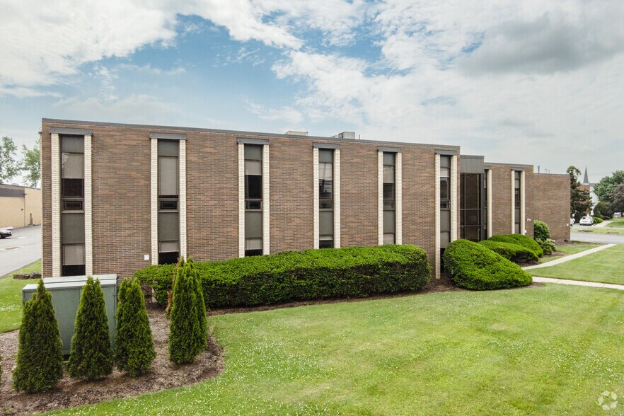 More Photos Of 205 Moonachie Rd, Moonachie Warehouse For Lease