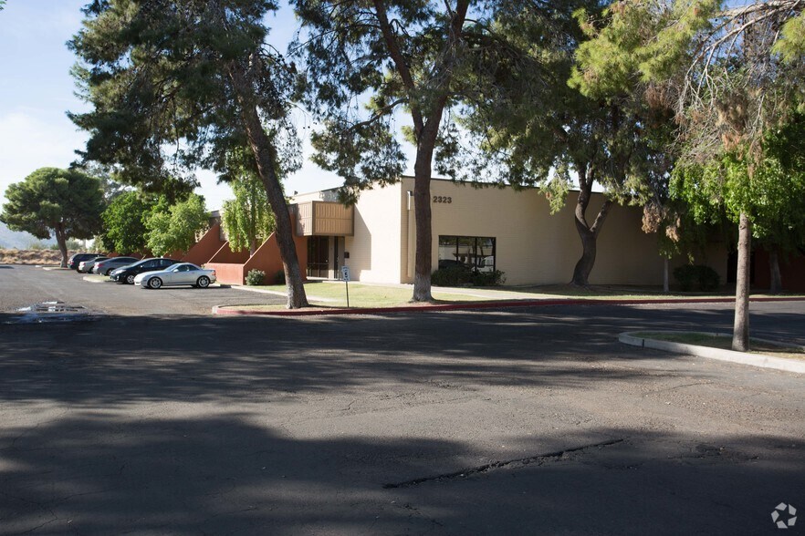 More Photos Of 2323 E Magnolia St, Phoenix Warehouse For Lease