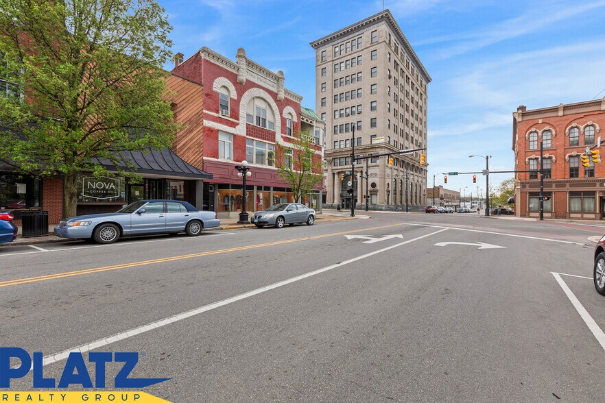 More Photos Of 106 N Park Ave, Warren Storefront Retail Office For Sale