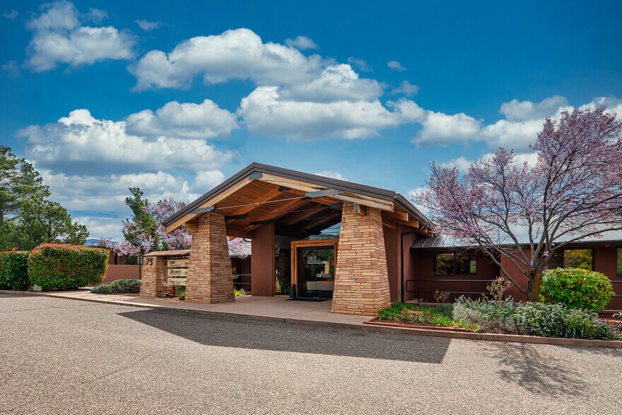 More Photos Of 75 Kallof Pl, Sedona Loft Creative Space For Lease