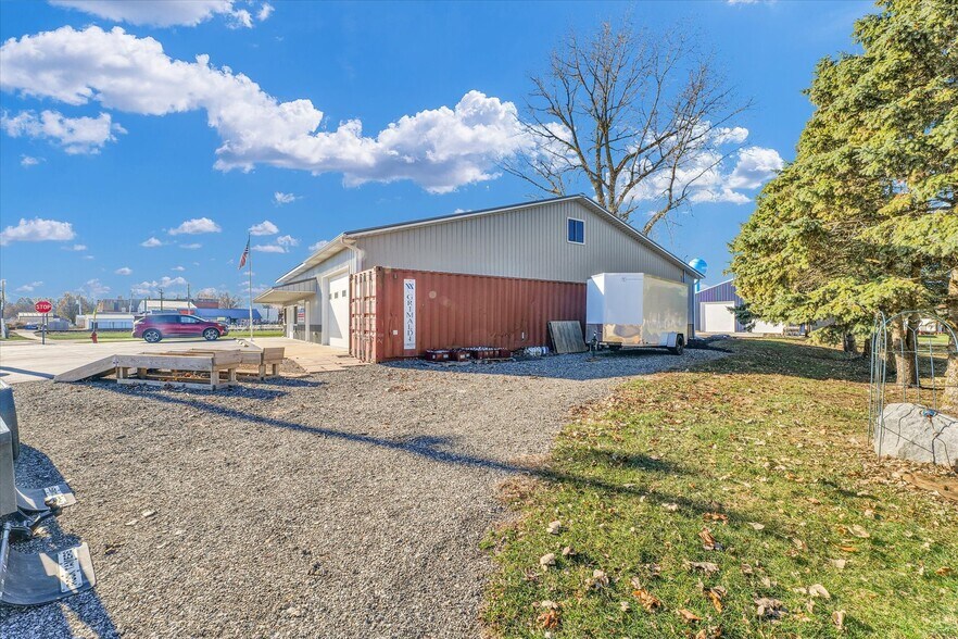 More Photos Of 109 Front St, Mansfield Industrial For Sale