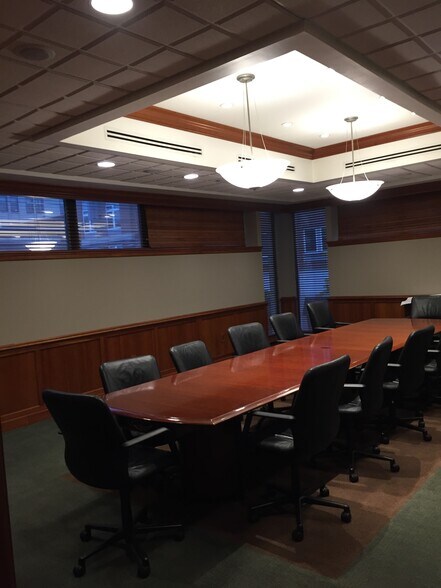 More Photos Of 235 Moore St, Hackensack Office For Lease