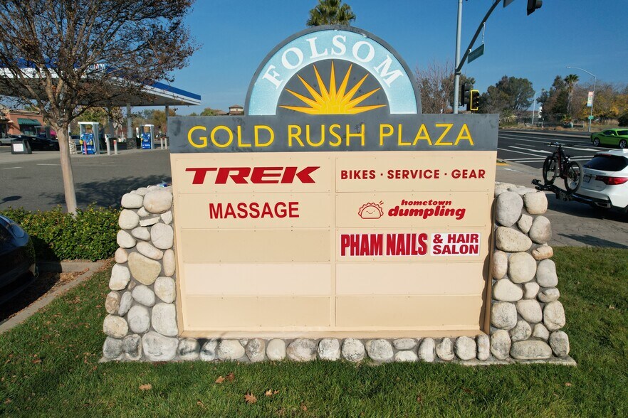 More Photos Of 7610 Folsom Auburn Rd, Folsom Freestanding For Sale