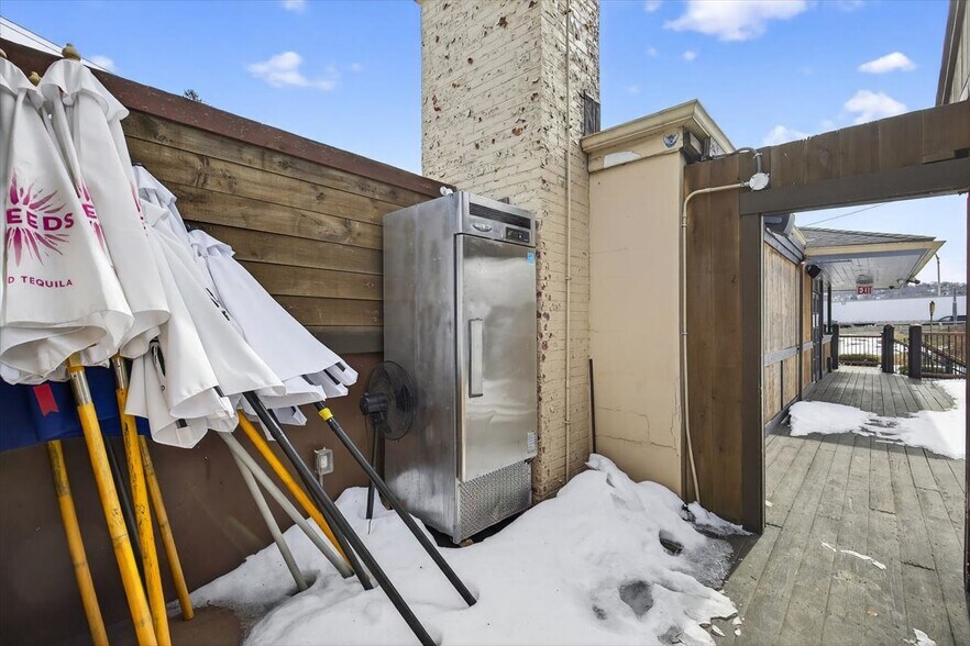 More Photos Of 5 Main St, Derby Restaurant For Sale