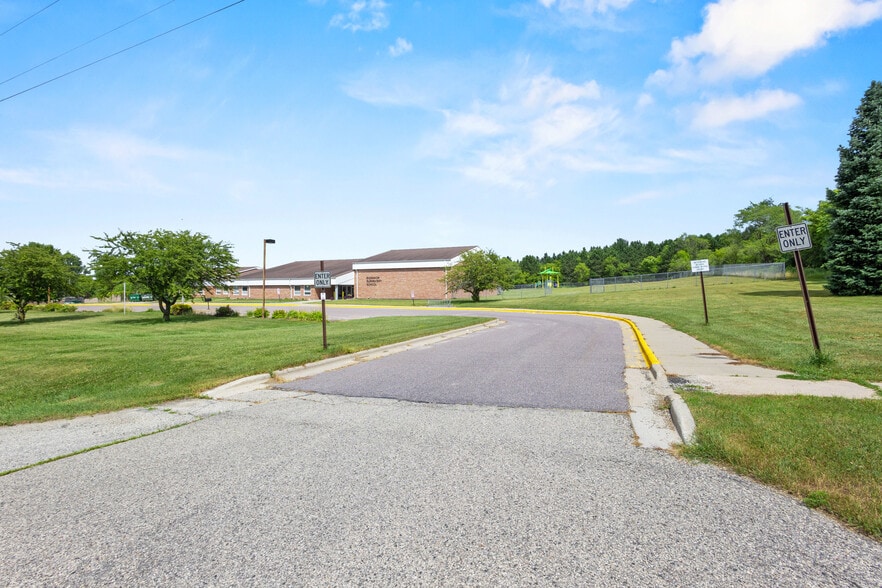 More Photos Of 414 S Church St, Endeavor Schools For Sale