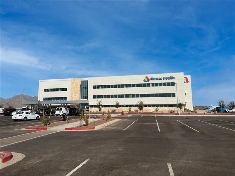 More Photos Of 21250 W Roosevelt St, Buckeye Medical For Lease