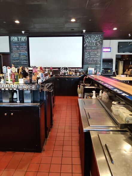 More Photos Of 42882 Truro Parish Dr, Ashburn Storefront For Sale