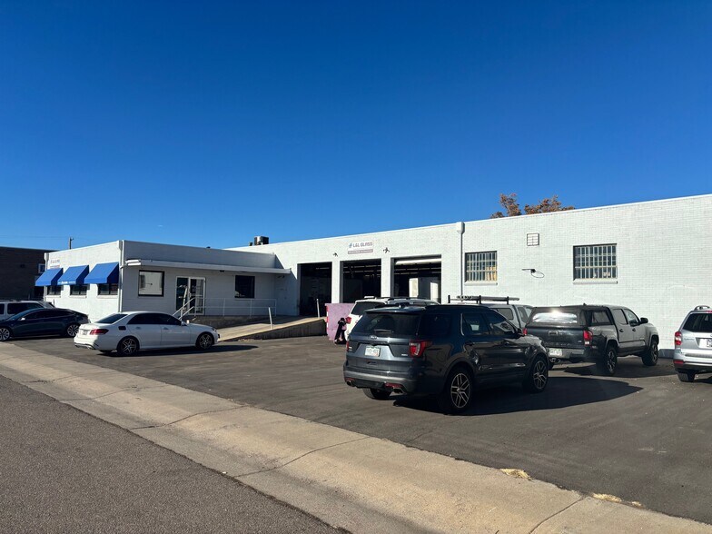 More Photos Of 995 W Iliff Ave, Denver Manufacturing For Sale