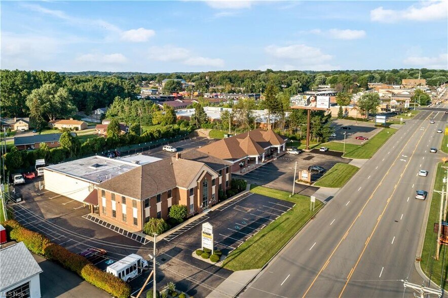 More Photos Of 4463 Hills and Dales Rd NW, Canton Medical For Sale