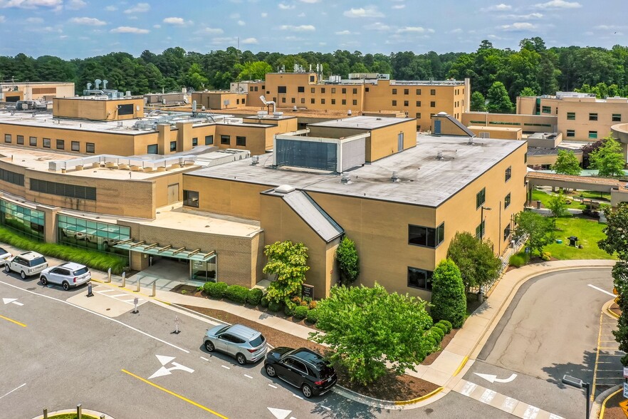 More Photos Of 7601 Forest Ave, Richmond Medical For Lease