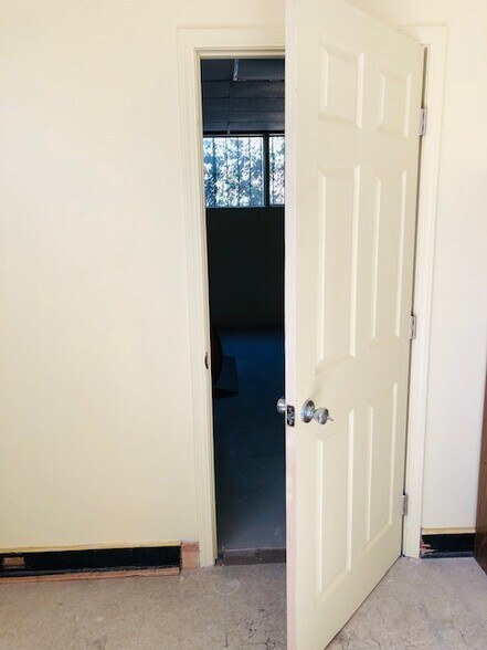 More Photos Of 1227 W Temple St, Los Angeles Loft Creative Space For Lease