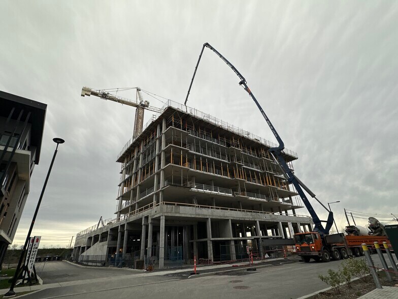 More Photos Of 520-530 Rue Des Marronniers, Candiac Apartments For Lease