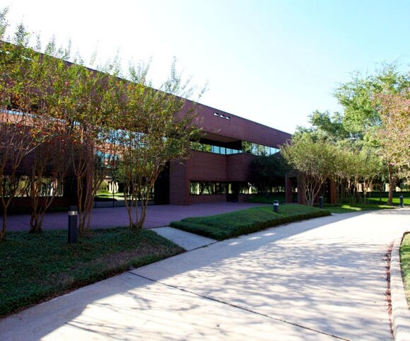 More Photos Of 4005 Technology Dr, Angleton Office For Lease