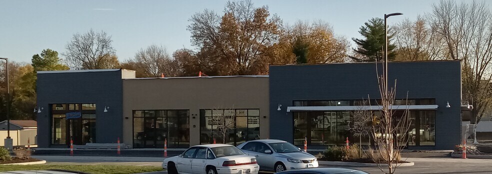 More Photos Of 705 Cambridge Plz, O'Fallon Storefront Retail Office For Lease