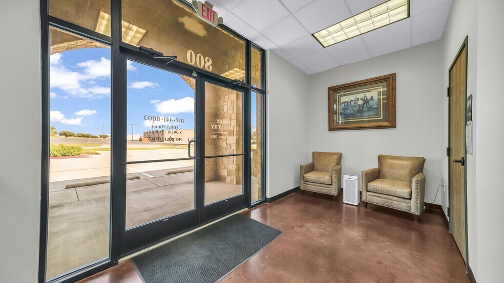 More Photos Of 126 S Ranch House Rd, Willow Park Medical For Sale