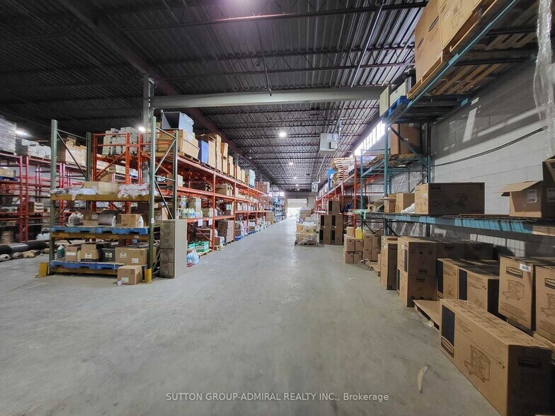 More Photos Of 205-215 Dolomite Dr, Toronto Warehouse For Sale