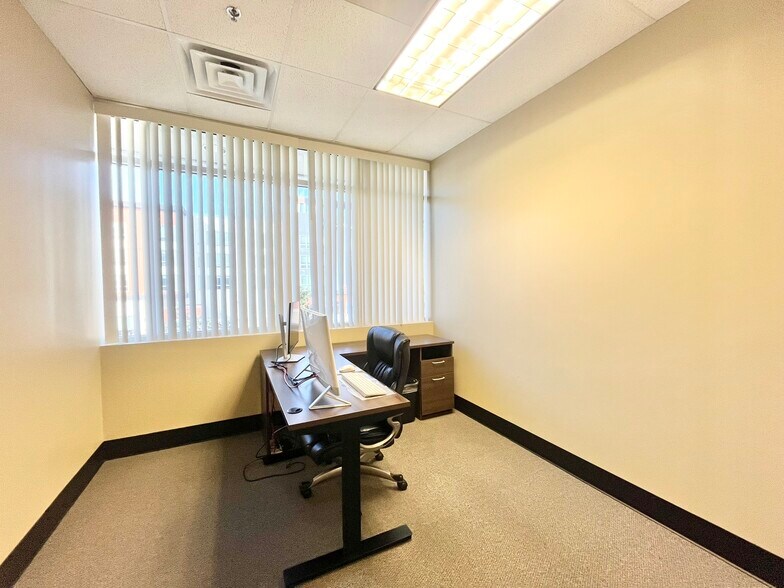 More Photos Of 4750-4794 Duckhorn Dr, Sacramento Research And Development For Sale