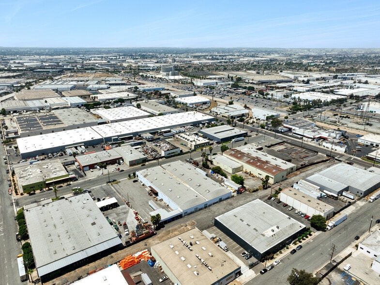 More Photos Of 6465 Corvette St, Commerce Manufacturing For Sale