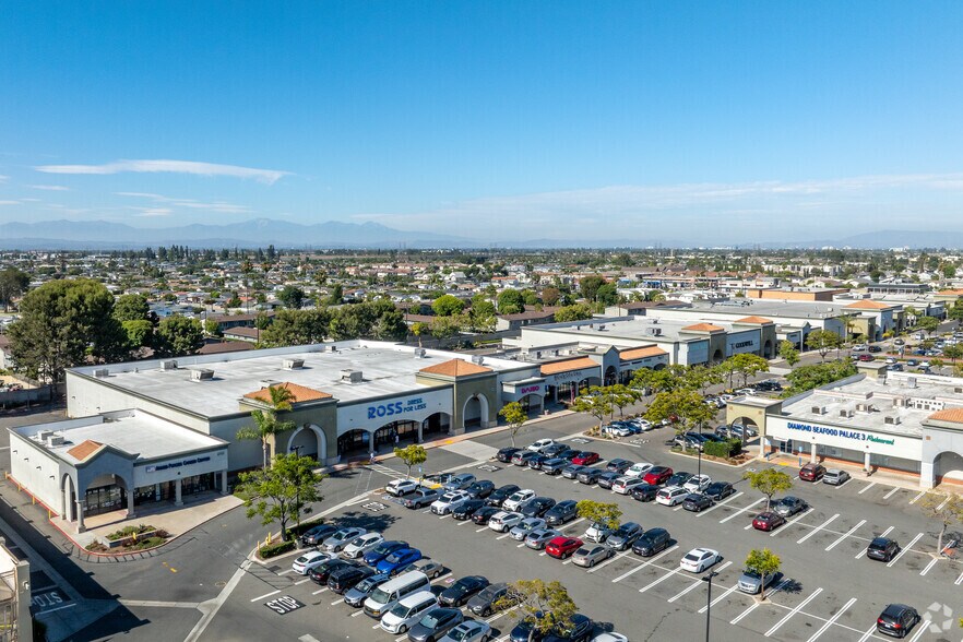 More Photos Of 6611-6791 Westminster Blvd, Westminster Unknown For Lease