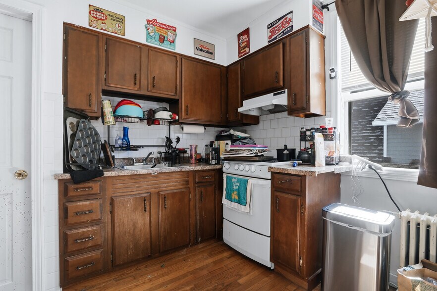 More Photos Of 632 Fall River Ave, Seekonk Apartments For Sale