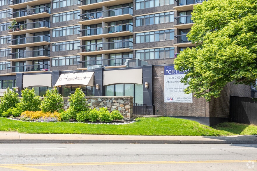 More Photos Of 1111 Park Ave, Baltimore Apartments For Lease