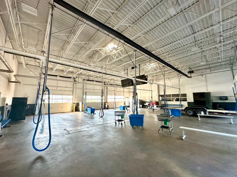 More Photos Of 2821 Garland St, Niles Auto Repair For Sale
