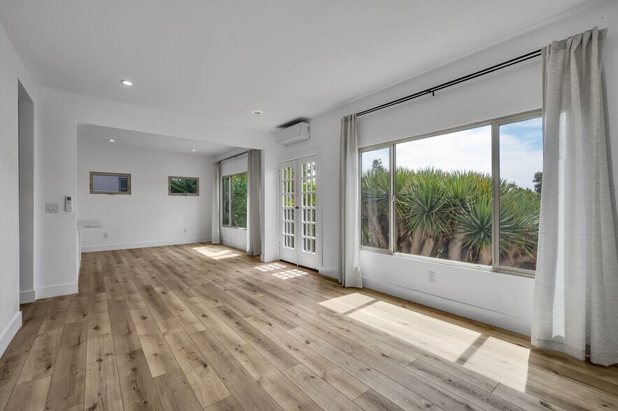 More Photos Of 2434-2438 Broadway, San Diego Apartments For Sale