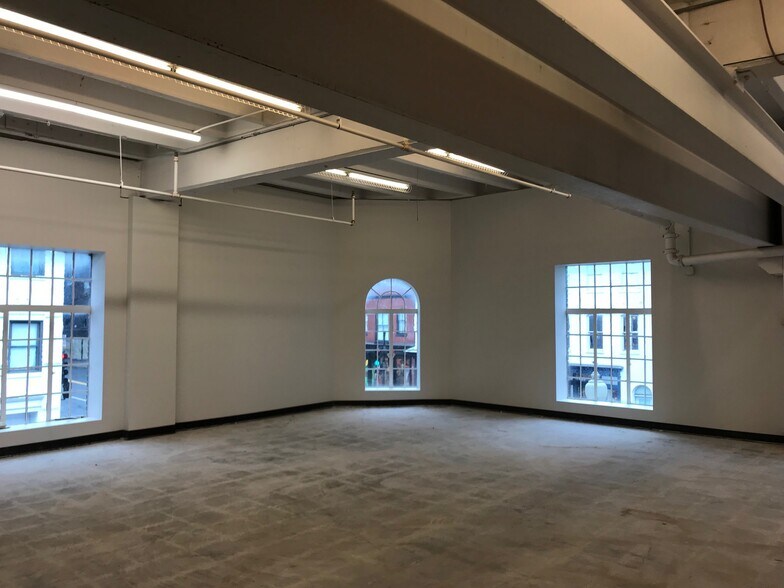 More Photos Of 1222 Wisconsin Ave NW, Washington Storefront Retail Office For Lease