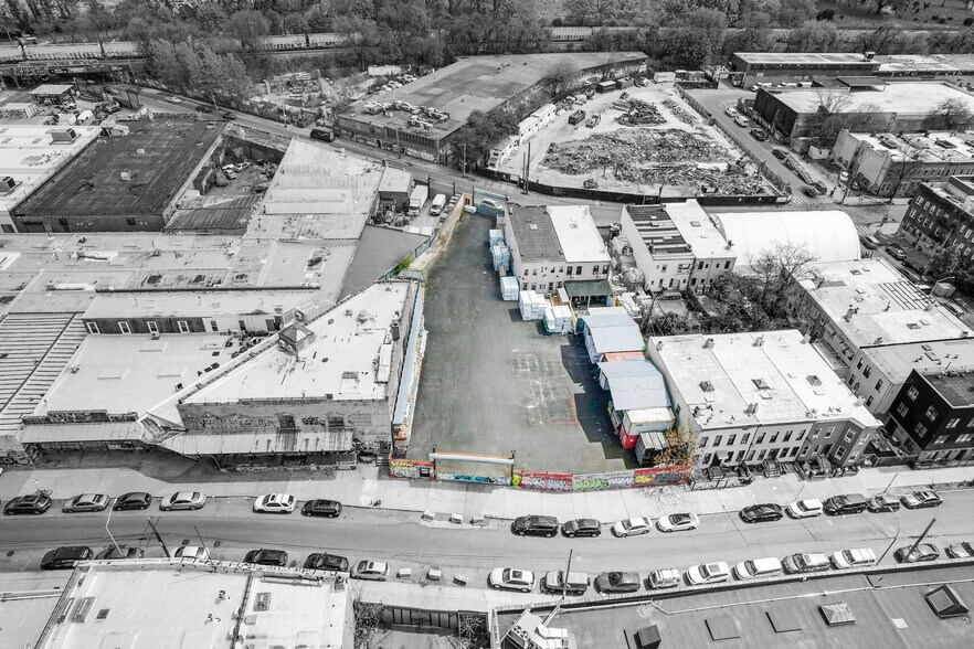 Primary Photo Of 1520 Decatur St, Ridgewood Land For Lease