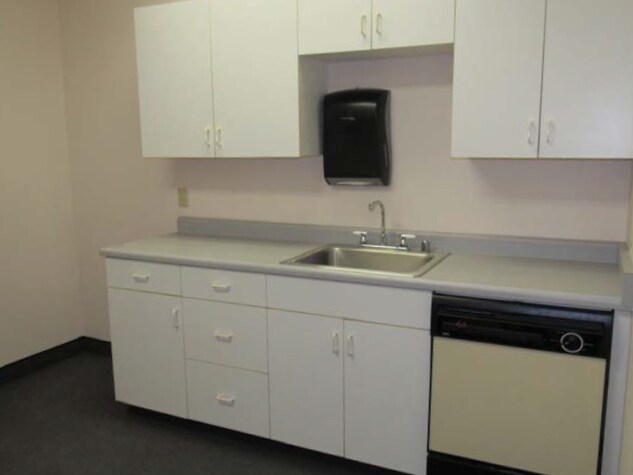 More Photos Of 1300-1390 S Curry St, Carson City Medical For Sale