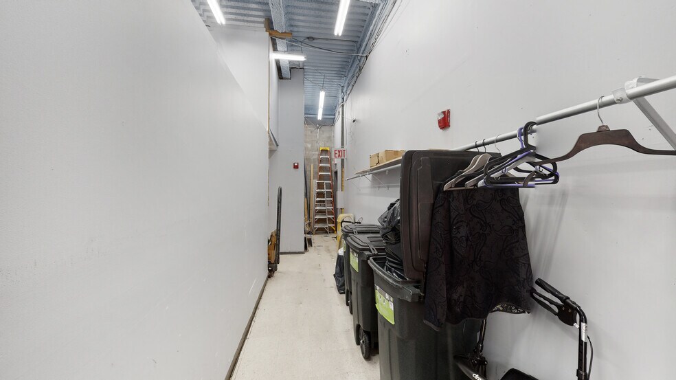 More Photos Of 331 Knickerbocker Ave, Brooklyn Medical For Lease