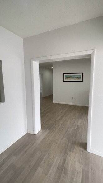 More Photos Of 209 6th Ave, Bradenton Office For Lease