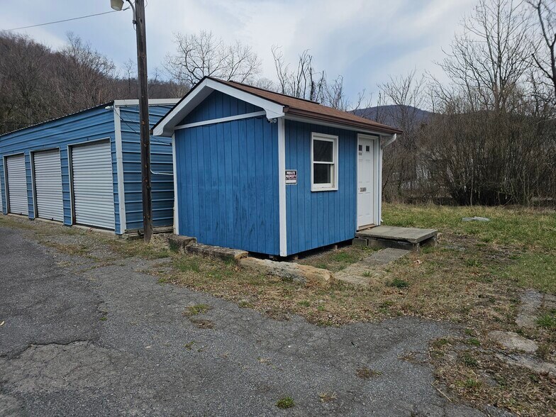 More Photos Of 24503 River rd, Westernport Flex For Sale