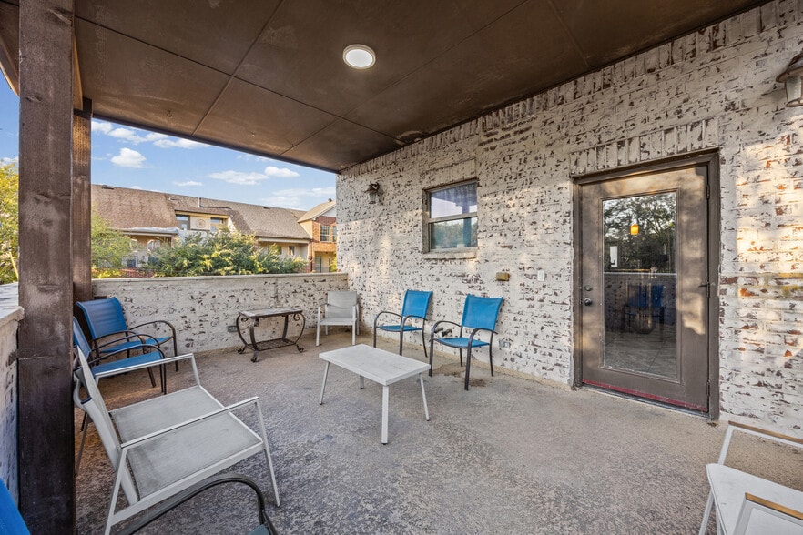 More Photos Of 5100 Mission Ave, Dallas Apartments For Sale