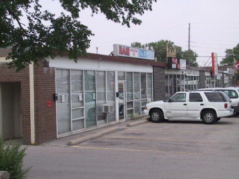More Photos Of 24 Ronson Dr, Toronto Service For Lease