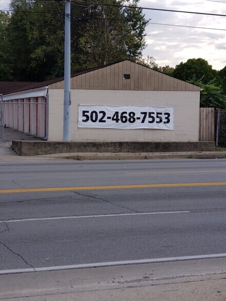 More Photos Of 2707 7th Street Rd, Louisville General Retail For Sale