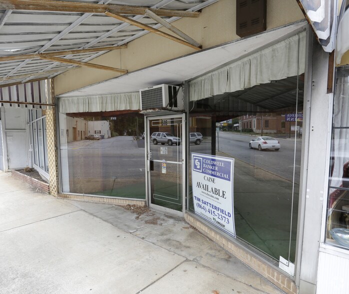 More Photos Of 516 E Main St, Spartanburg Storefront For Sale