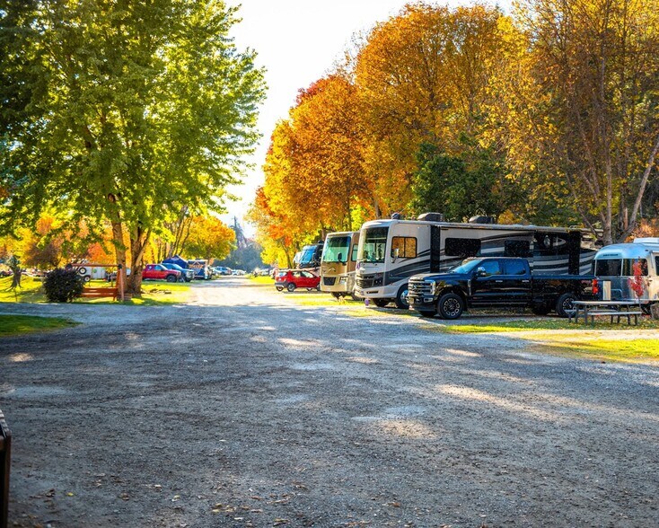Primary Photo Of 12329 E Frontage Rd, Coeur d'Alene Trailer Camper Park For Sale